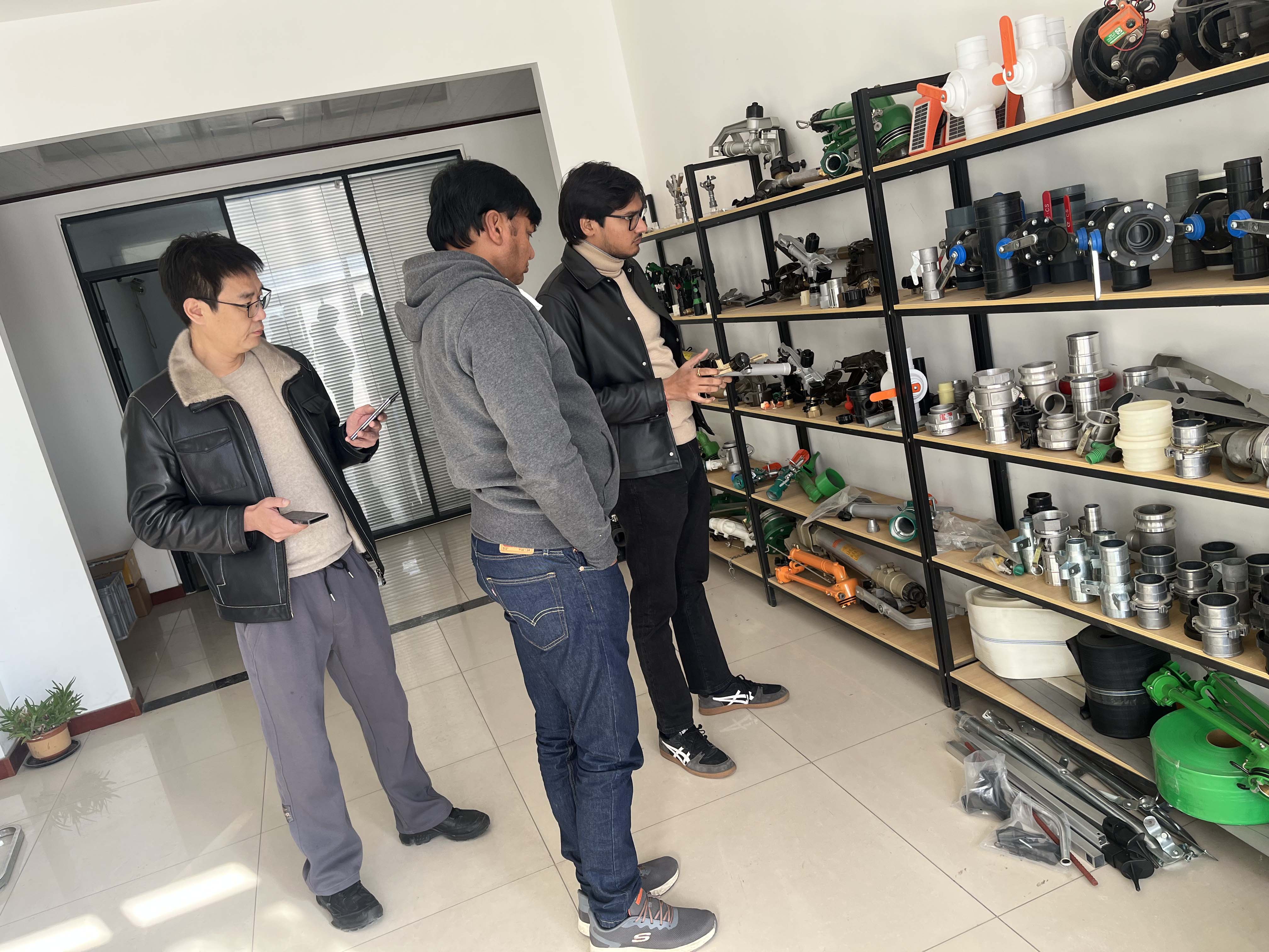 南岸NS40 涡轮喷枪获客户青睐 洽谈批量合作